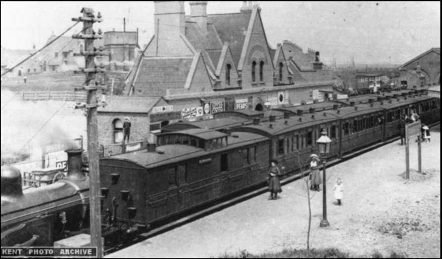 Queenborough Railway Station Old Photo 2