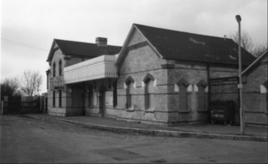 Harrietsham Station