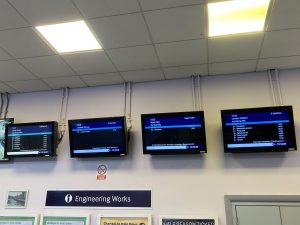 Departure screens showing train times and platforms